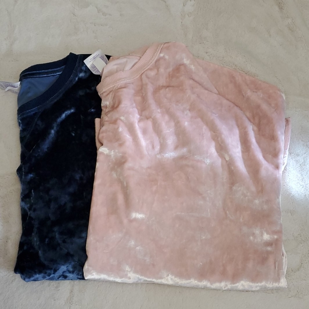 2 Secret Treasures Velvet shirts